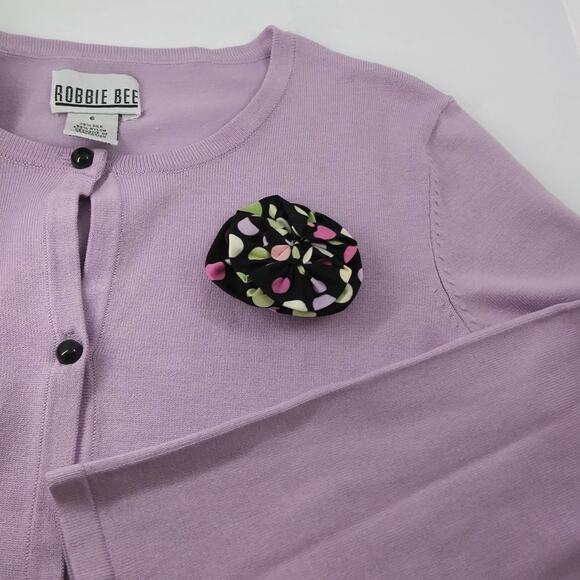 Retro Pin Up Robbie Bee Sweater Top Size 6 Lilac Accent Flower Removable Pin NWT - Picture 5 of 12